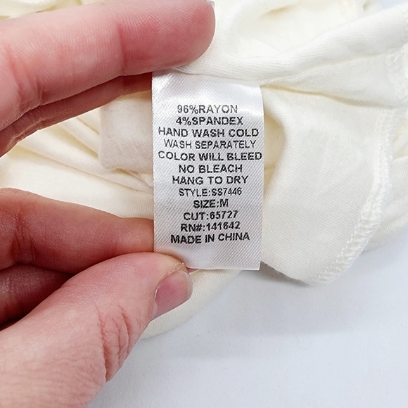 She + Sky Ruched Tie Sides Cropped Tank - Picture 5 of 5